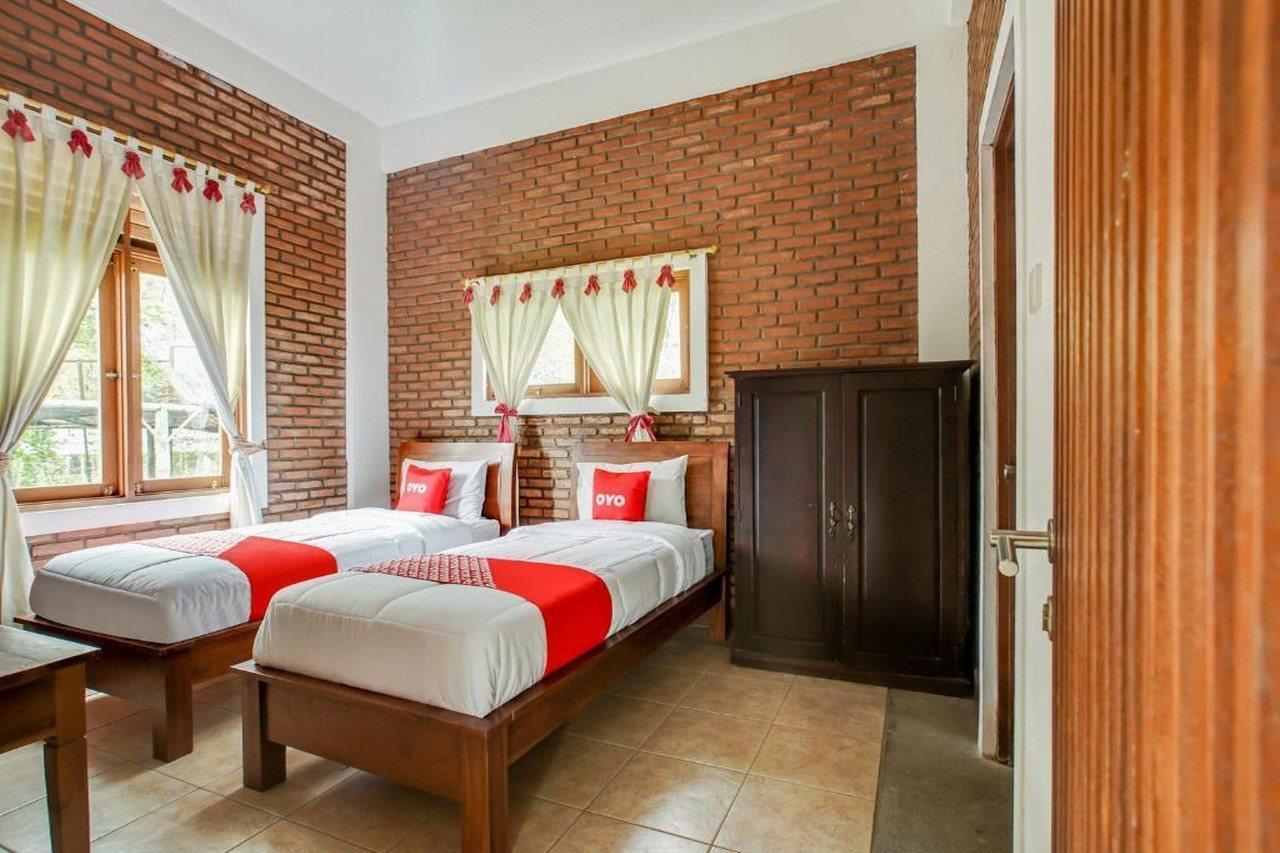 Oyo 3896 Villa Pesona Wisata Puncak Cianjur Eksteriør bilde
